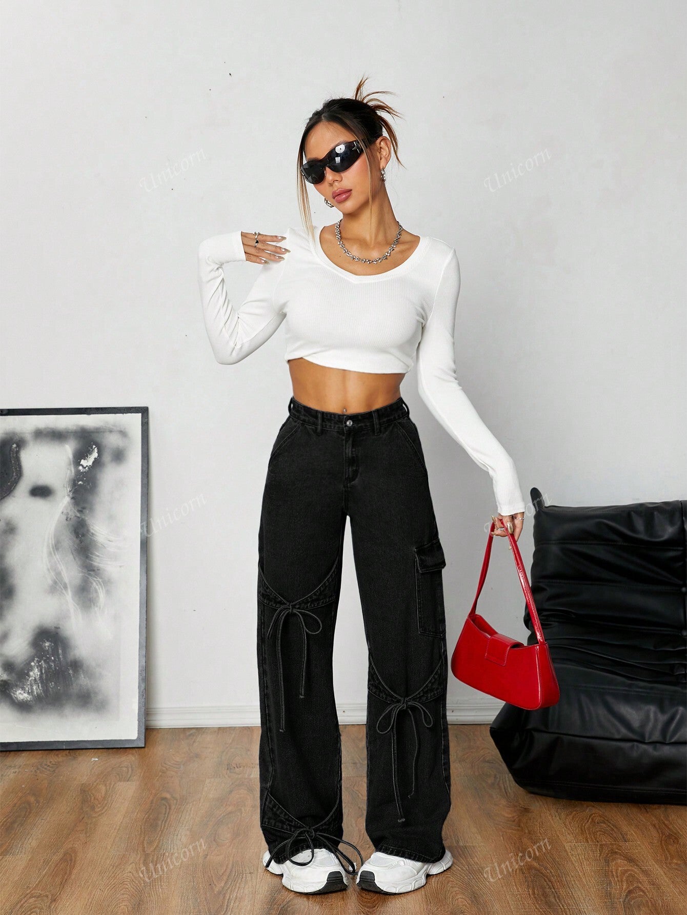 Calça jeans feminina, Calça jeans reta, Calça jeans cintura alta, Calça jeans destroyed,,Calça jeans stretch, Calça jeans lavagem escura, Calça jeans conforto, Calça jeans wide leg