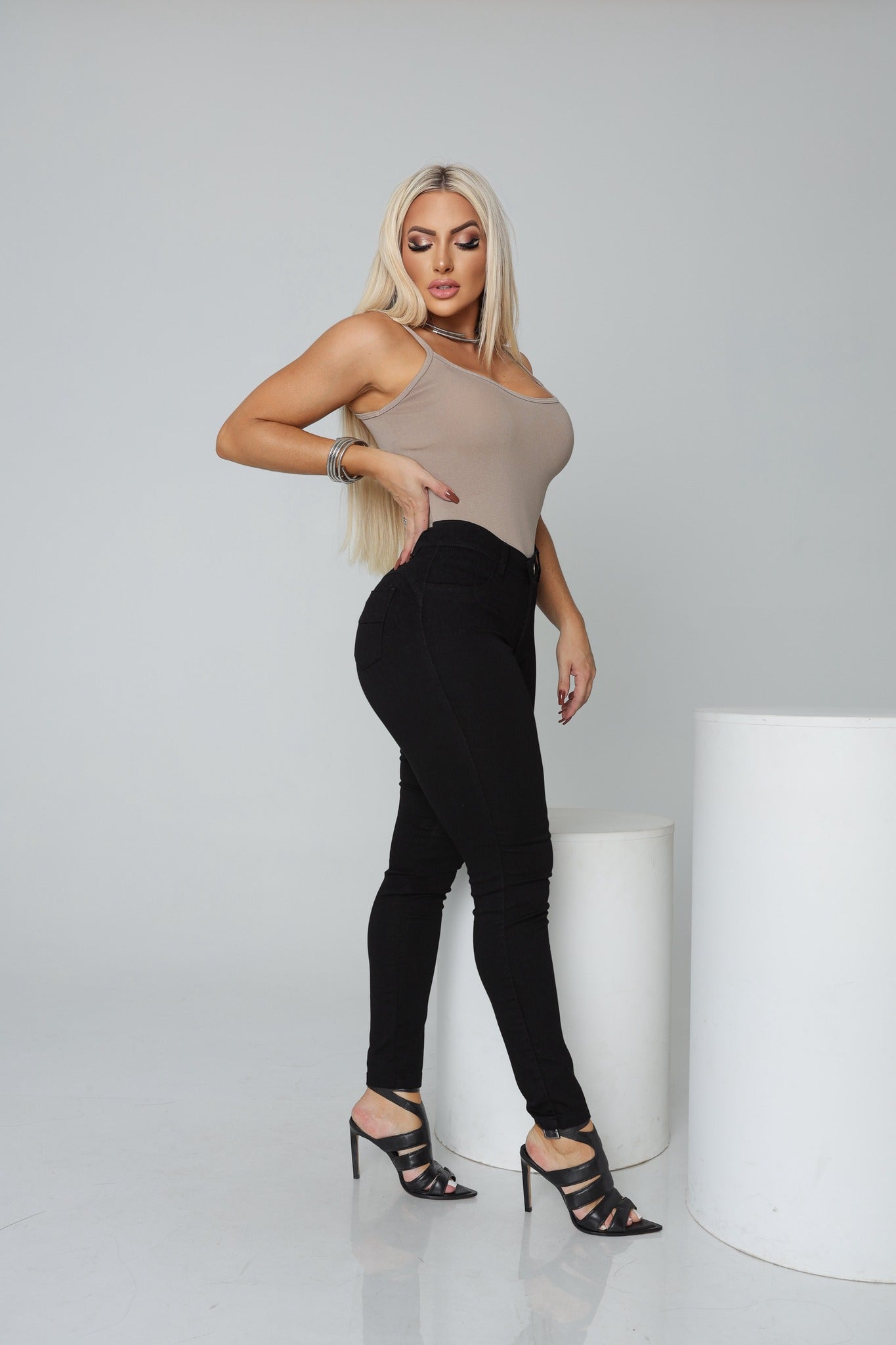 Calça jeans premium masculina,
Calça jeans premium feminina,
Calça jeans premium skinny,
Calça jeans premium reta,
Calça jeans premium cintura alta,
Calça jeans premium destroyed,
Calça jeans premium plus size,
Calça jeans premium stretch,
Calça jeans premium lavagem escura,
Calça jeans premium conforto.