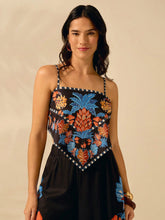 Top cropped,
Cropped feminino,
Cropped confortável,
Top para festa,
Top elegante feminino,
Top com design ousado,
Cropped de alta qualidade.