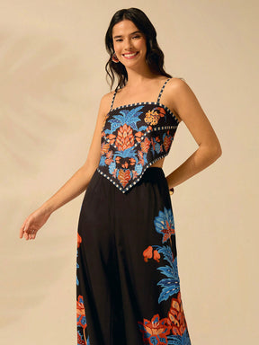 Top cropped,
Cropped feminino,
Cropped confortável,
Top para festa,
Top elegante feminino,
Top com design ousado,
Cropped de alta qualidade.